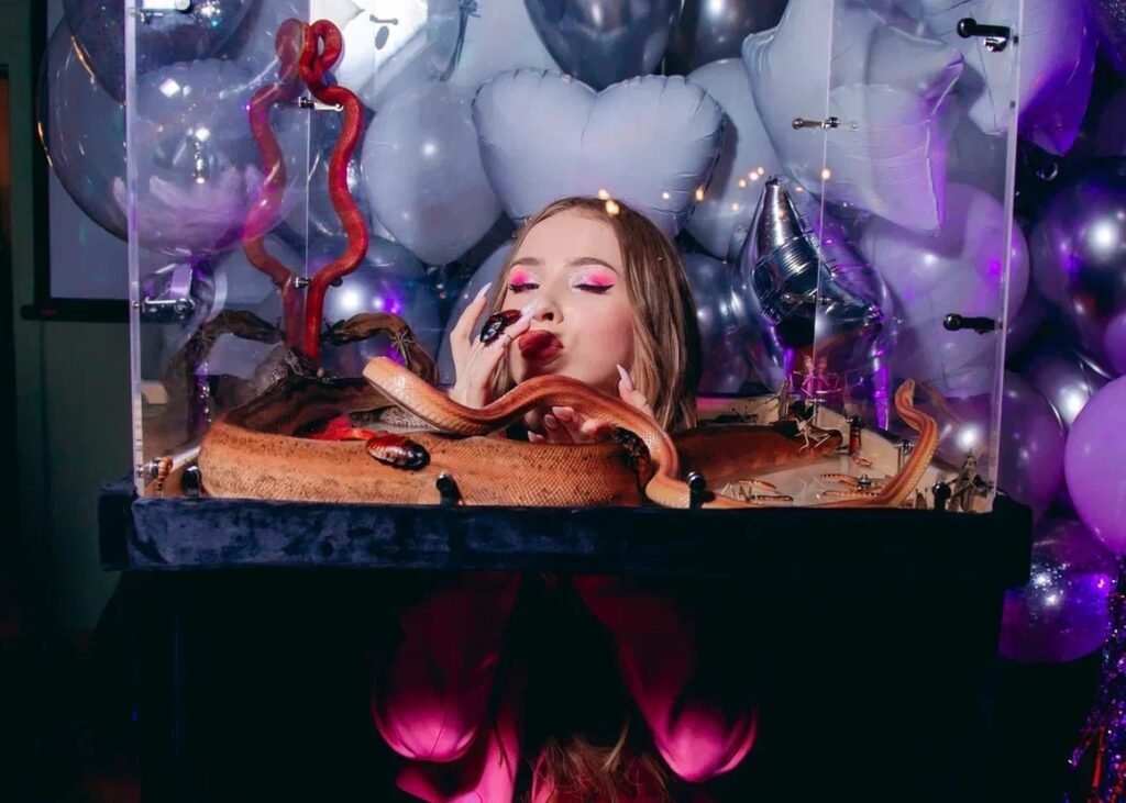 Крейзи Бокс